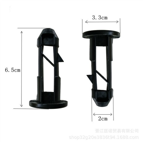 Plastic plug link fixing - link,