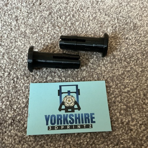 Wheelie bin lid pins - lid,